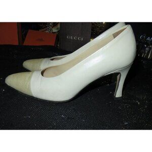 Chantal Karen Italian Leather Cap Toe vintage luxury Pumps in Taupe & Cream 6.5